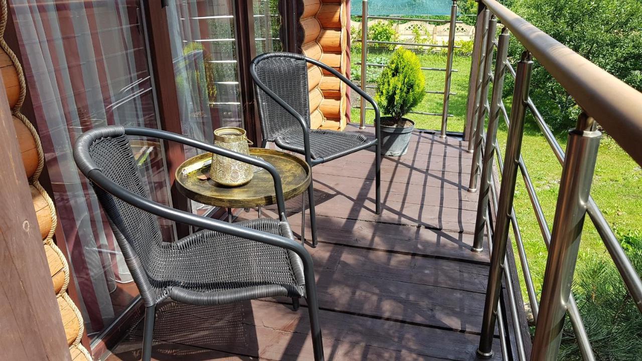 Luxury Apartments With Pool And Sauna In The Villa Chernivtsi Exterior foto